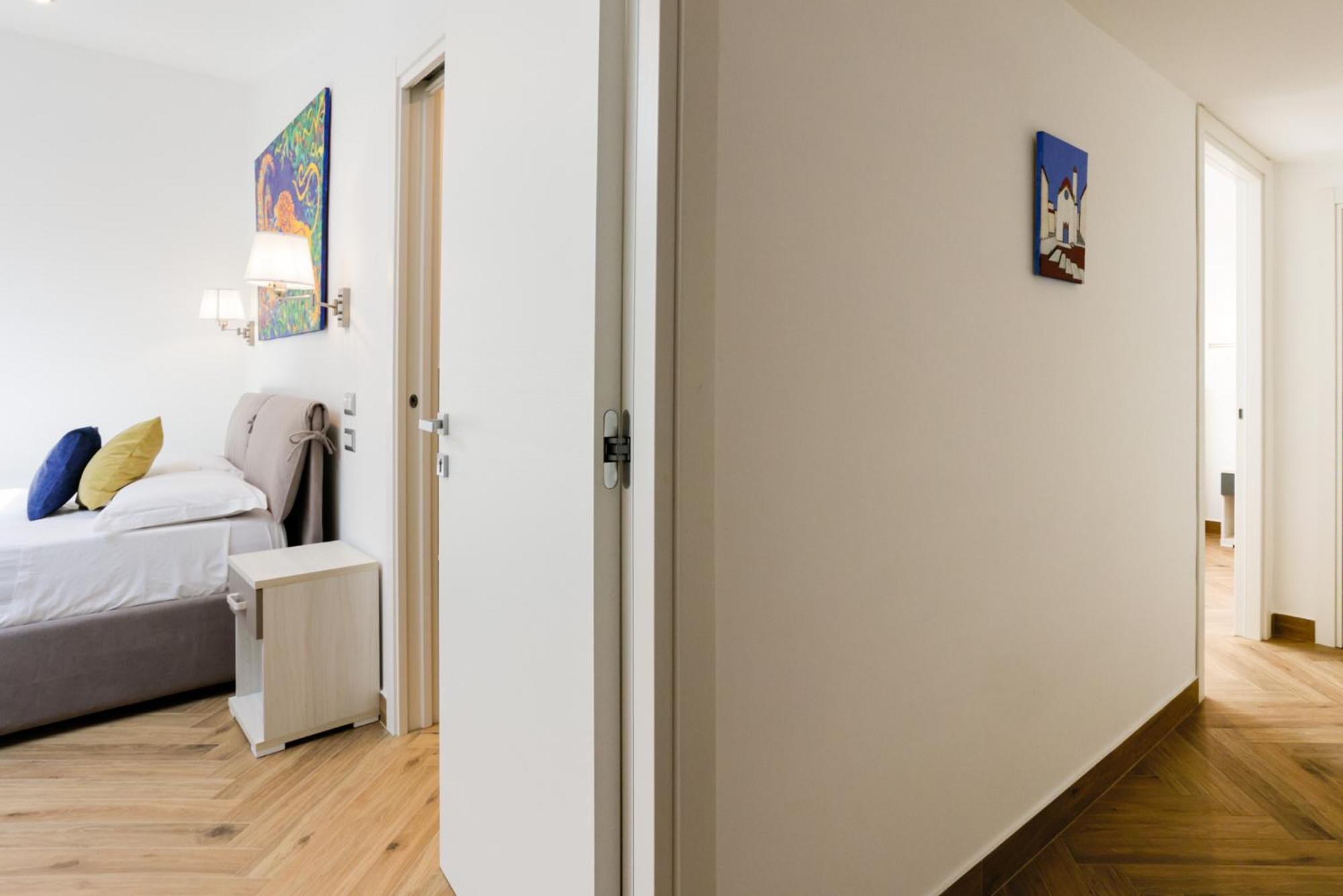 Apartment Pessina 90 *