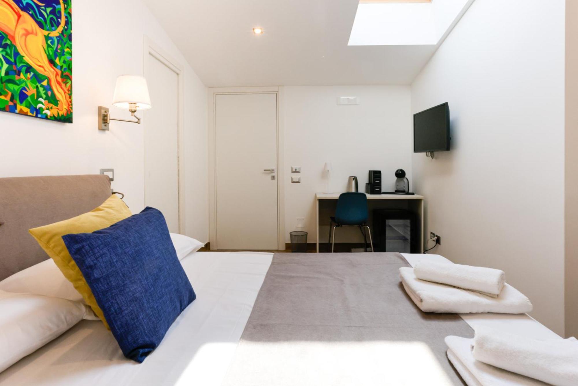 Apartment Pessina 90 *