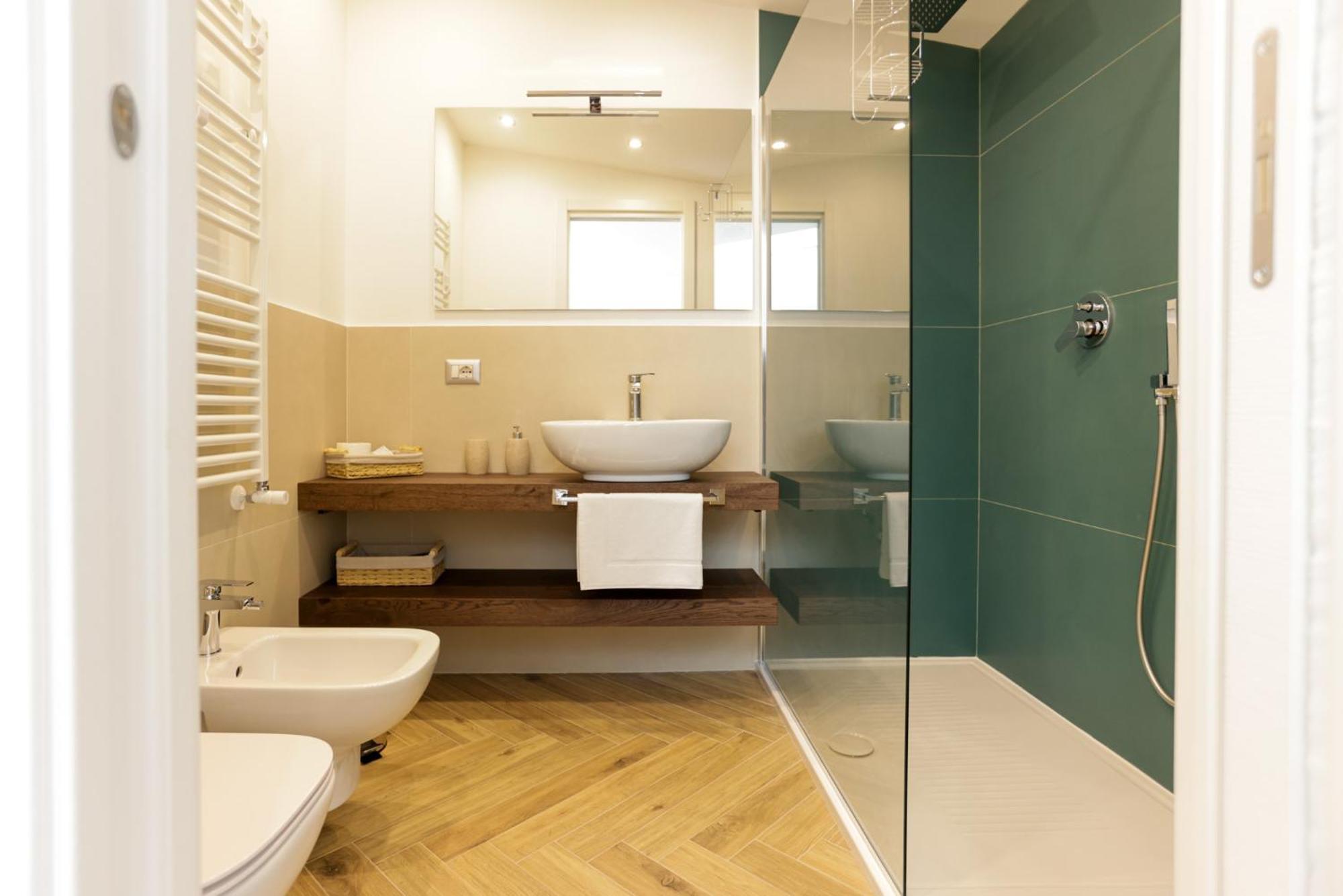 Apartment Pessina 90 *