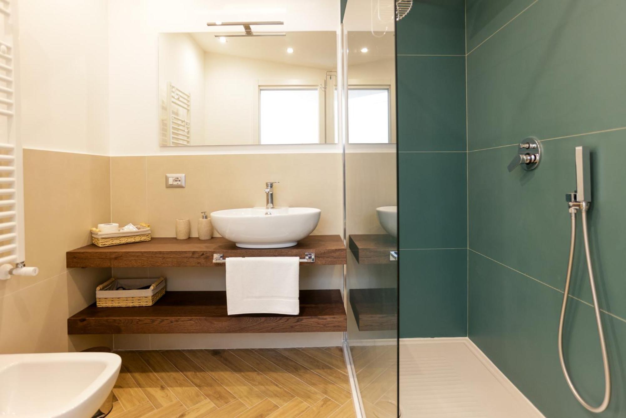 Apartment Pessina 90 *